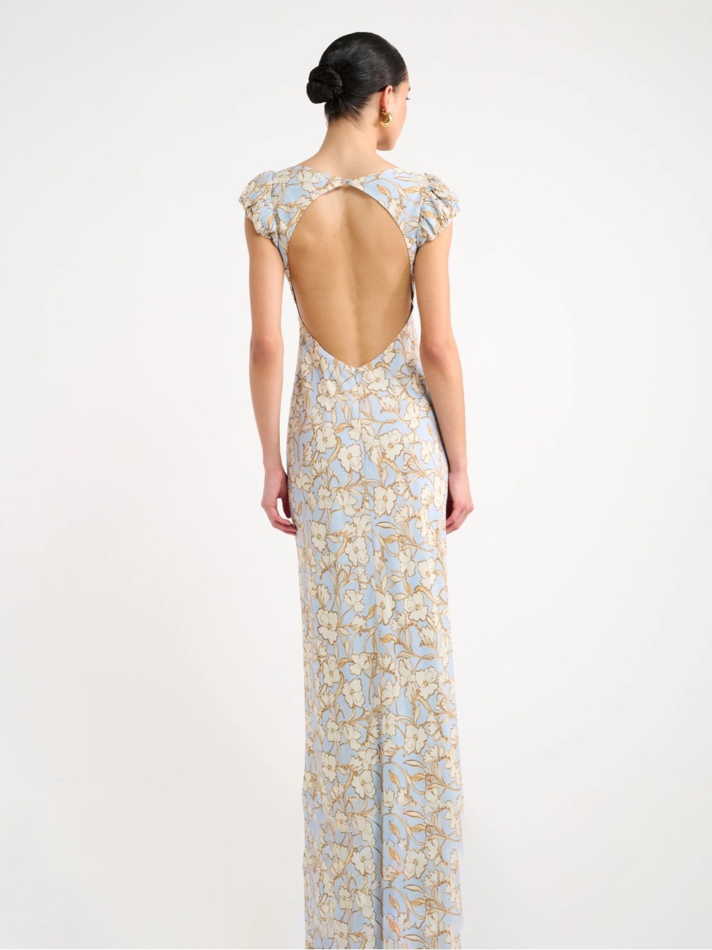 Rumored Light Blue and Cream Floral Open-Back Maxi Dress